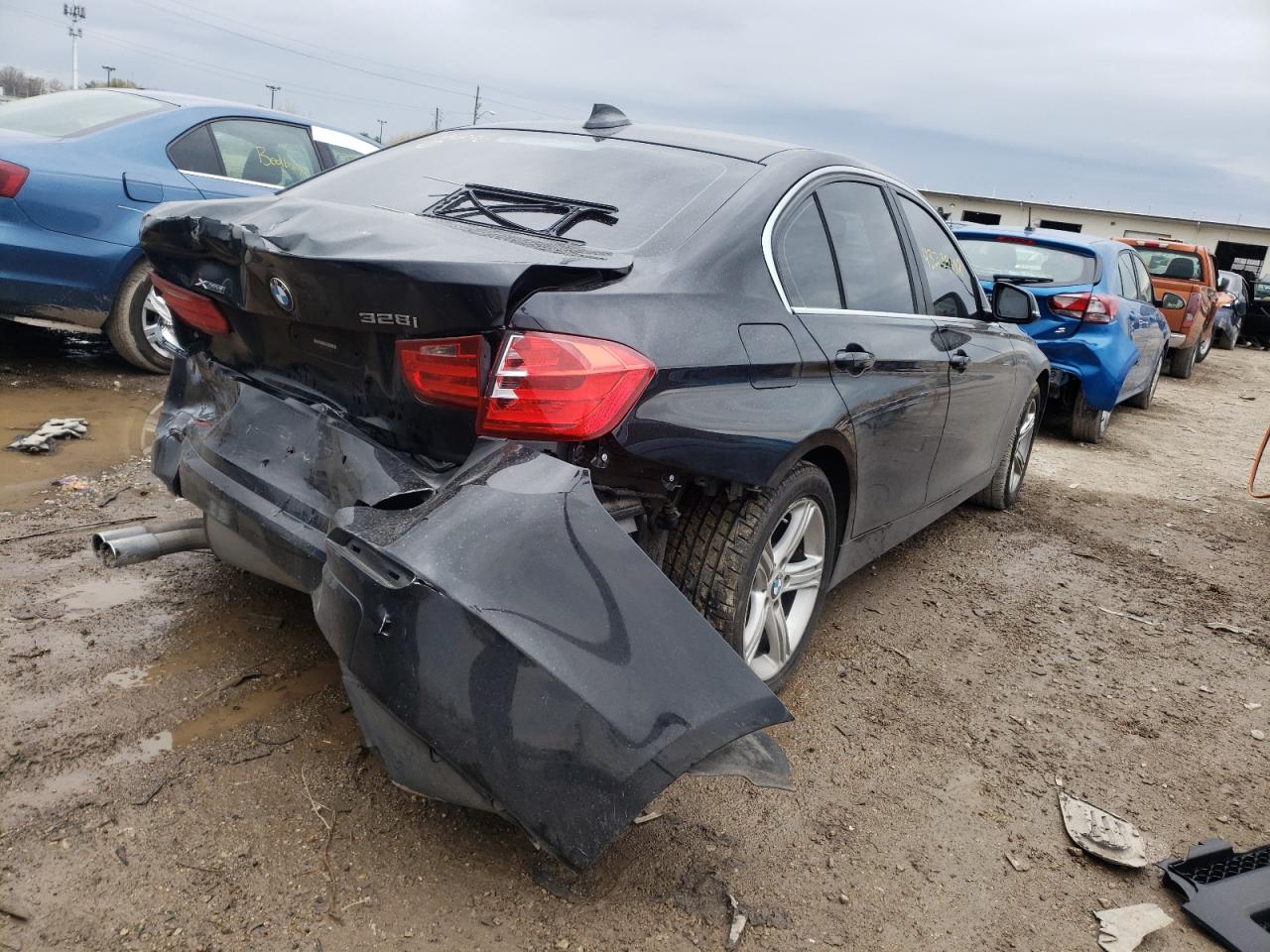 Photo 4 from auction – 2015 BMW 328 XI with VIN WBA3B3G5XFNR86690
