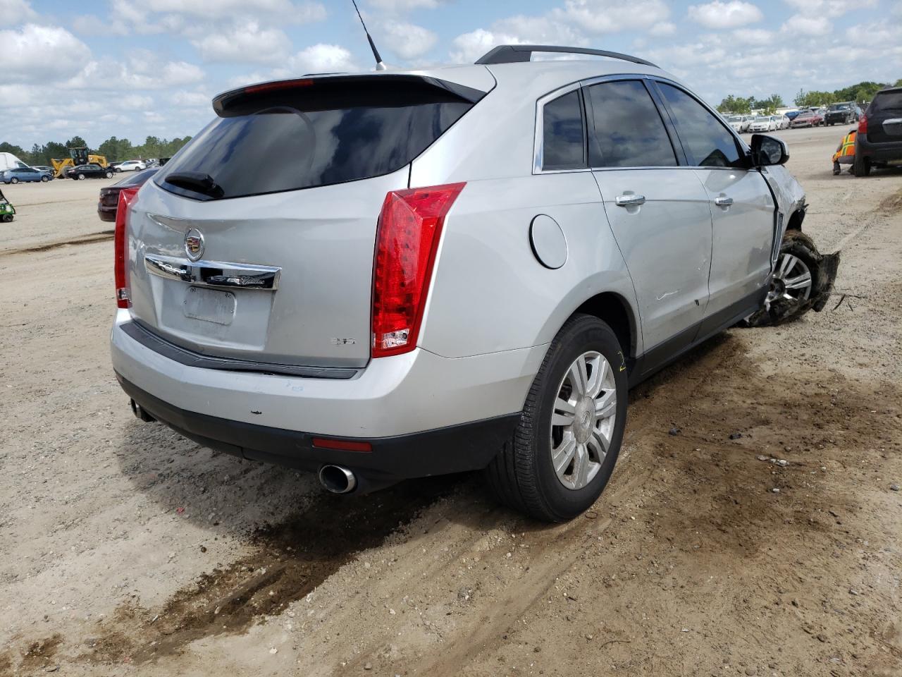 Photo 4 from auction – 2013 CADILLAC SRX with VIN 3GYFNAE35DS509529