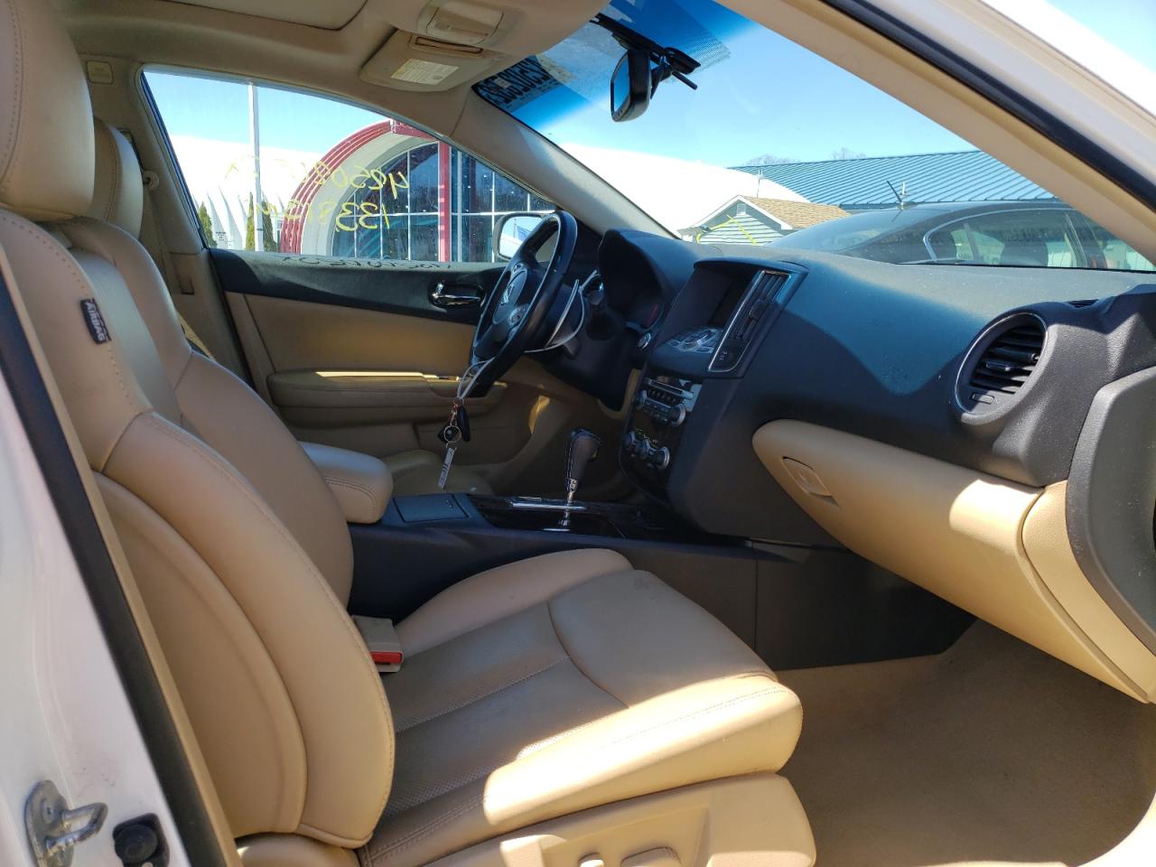 Photo 5 from auction – 2011 NISSAN MAXIMA S with VIN 1N4AA5AP6BC853570
