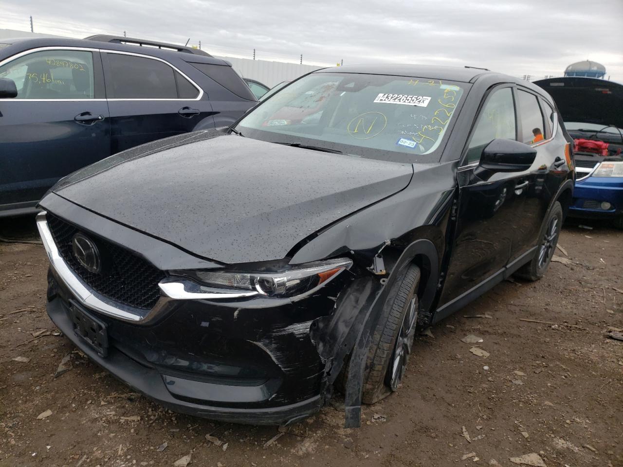 Photo 2 from auction – 2020 MAZDA CX-5 TOURI with VIN JM3KFACMXL1776556