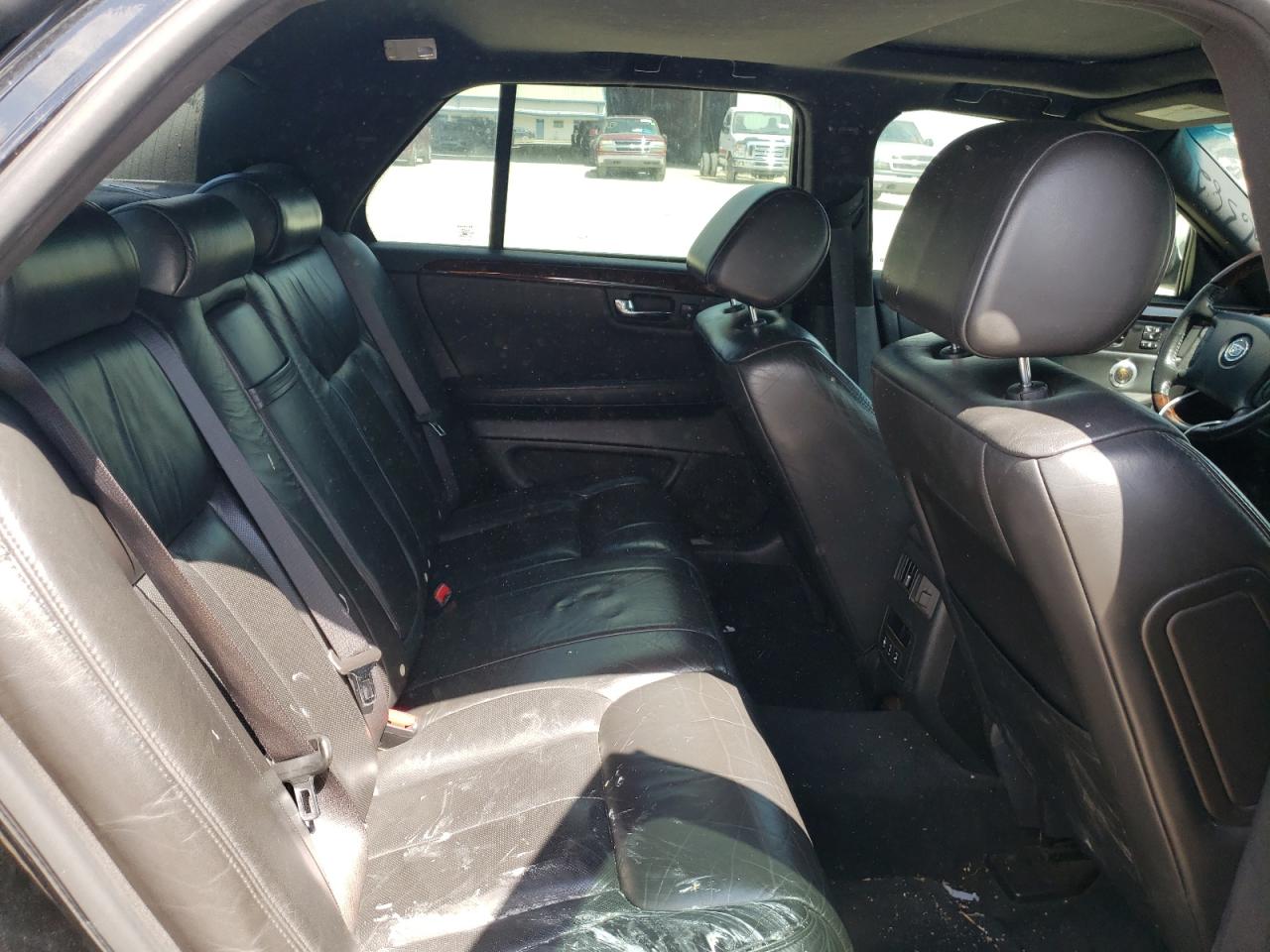 Photo 6 from auction – 2006 CADILLAC DTS with VIN 1G6KD579X6U116731