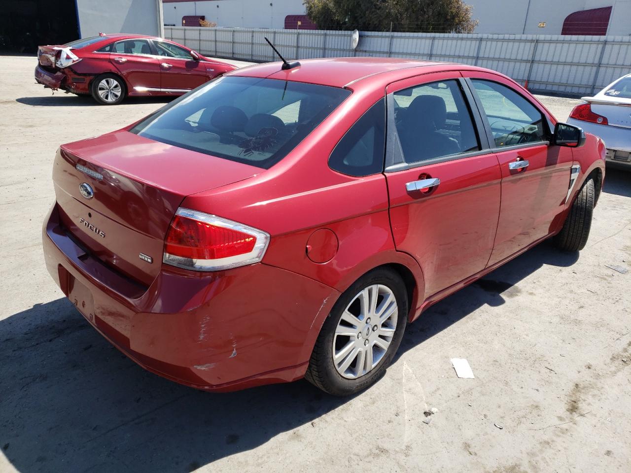 Photo 4 from auction – 2009 FORD FOCUS SEL with VIN 1FAHP37N29W128144