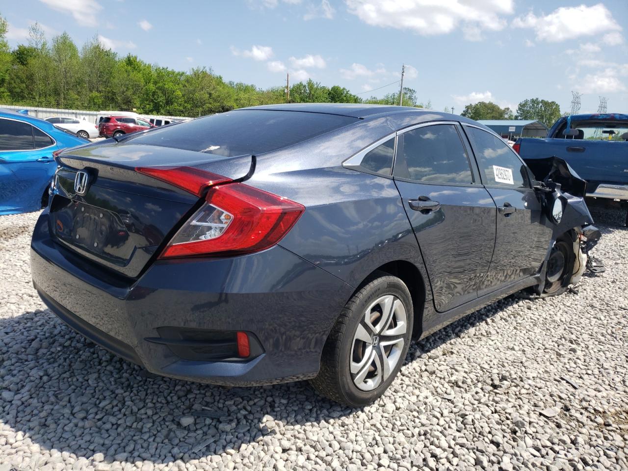 Photo 4 from auction – 2016 HONDA CIVIC LX with VIN 19XFC2F54GE248740