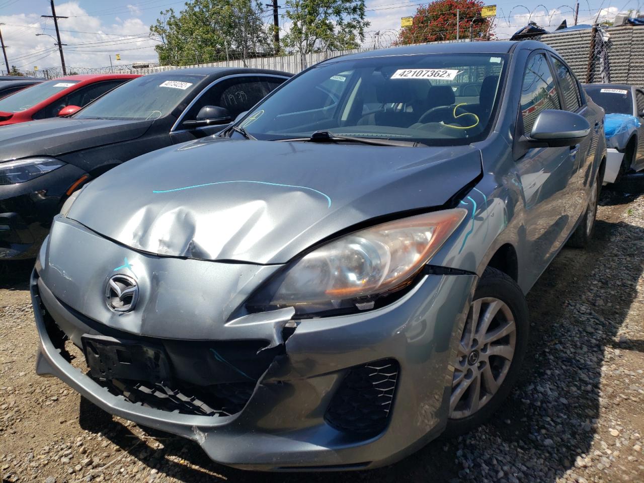 Photo 2 from auction – 2013 MAZDA 3 I with VIN JM1BL1VP1D1762765