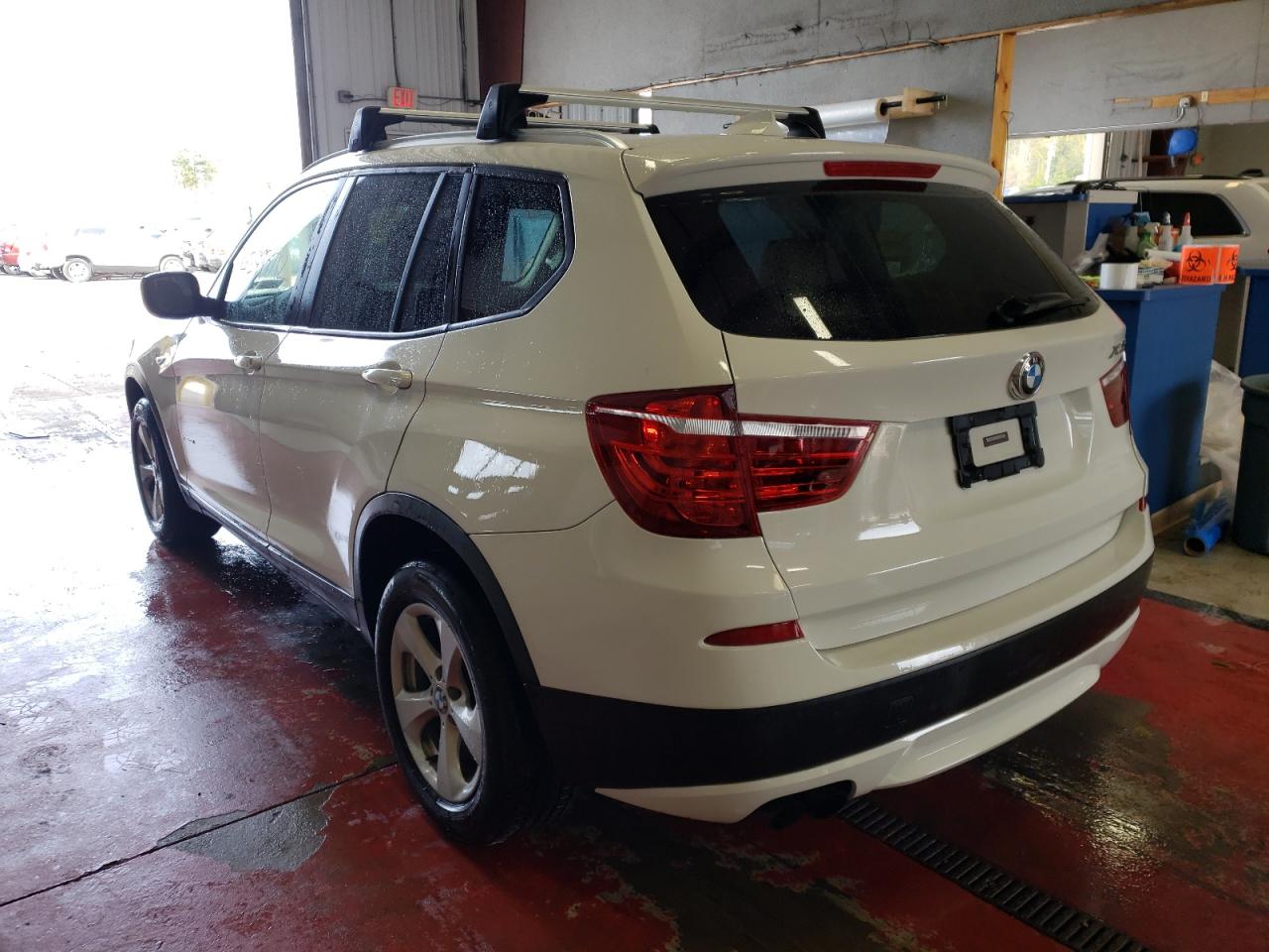 Photo 3 from auction – 2011 BMW X3 XDRIVE2 with VIN 5UXWX5C55BL709274