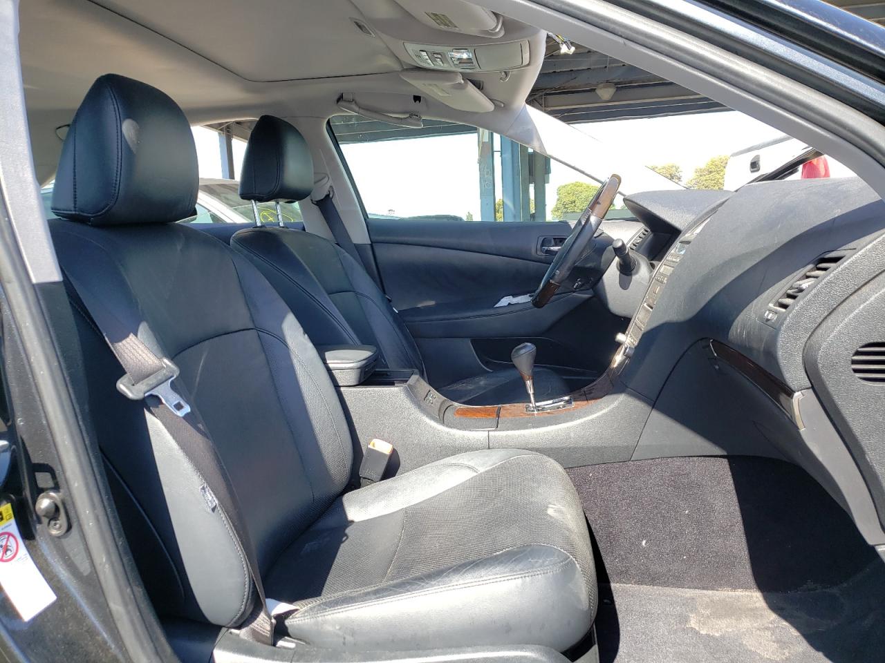 Photo 5 from auction – 2010 LEXUS ES 350 with VIN JTHBK1EG4A2354641