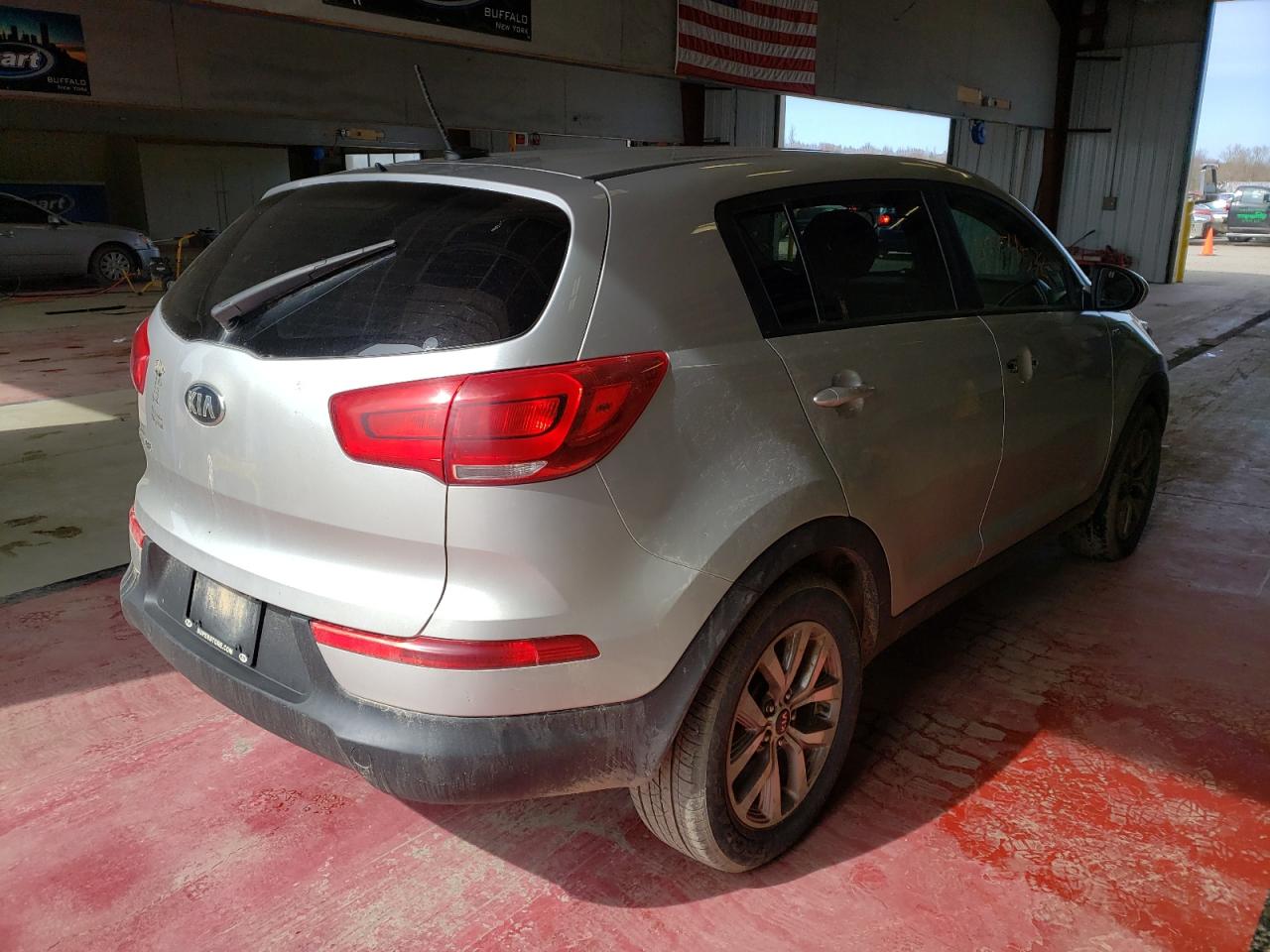 Photo 4 from auction – 2016 KIA SPORTAGE L with VIN KNDPBCAC0G7810801