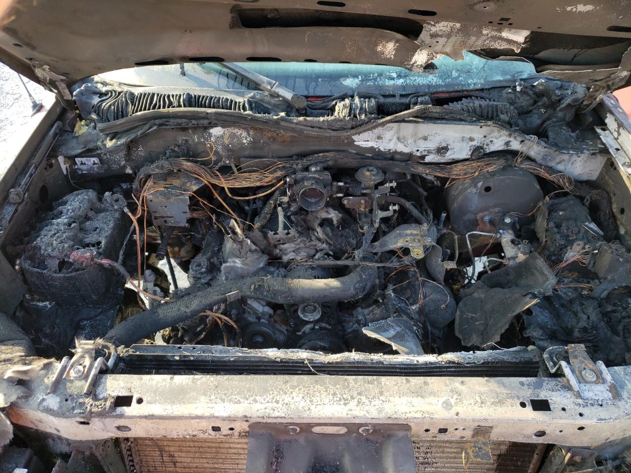 Photo 7 from auction – 2003 FORD F150 with VIN 2FTRX18L23CA24840