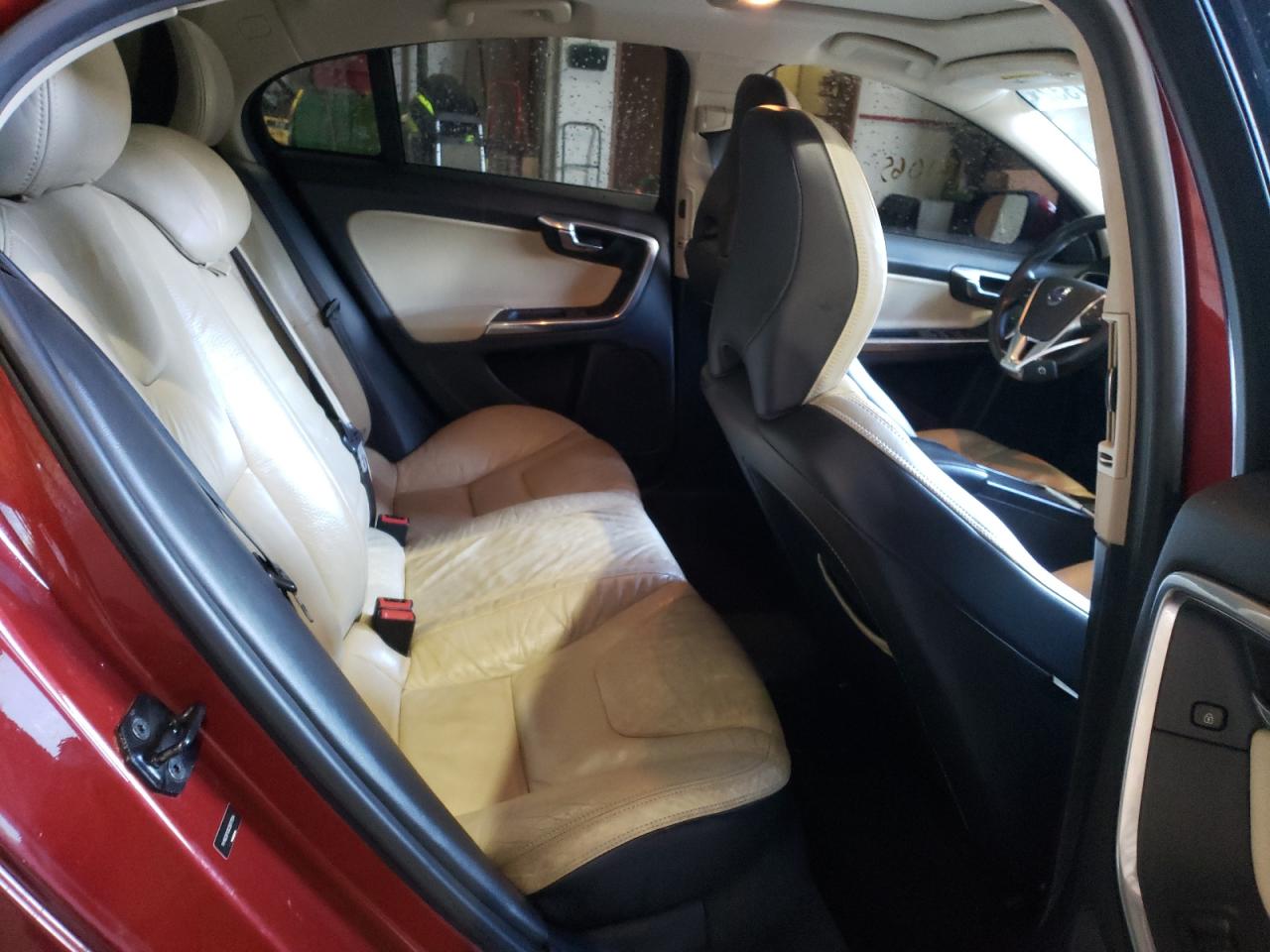 Photo 6 from auction – 2012 VOLVO S60 T5 with VIN YV1622FS3C2077554