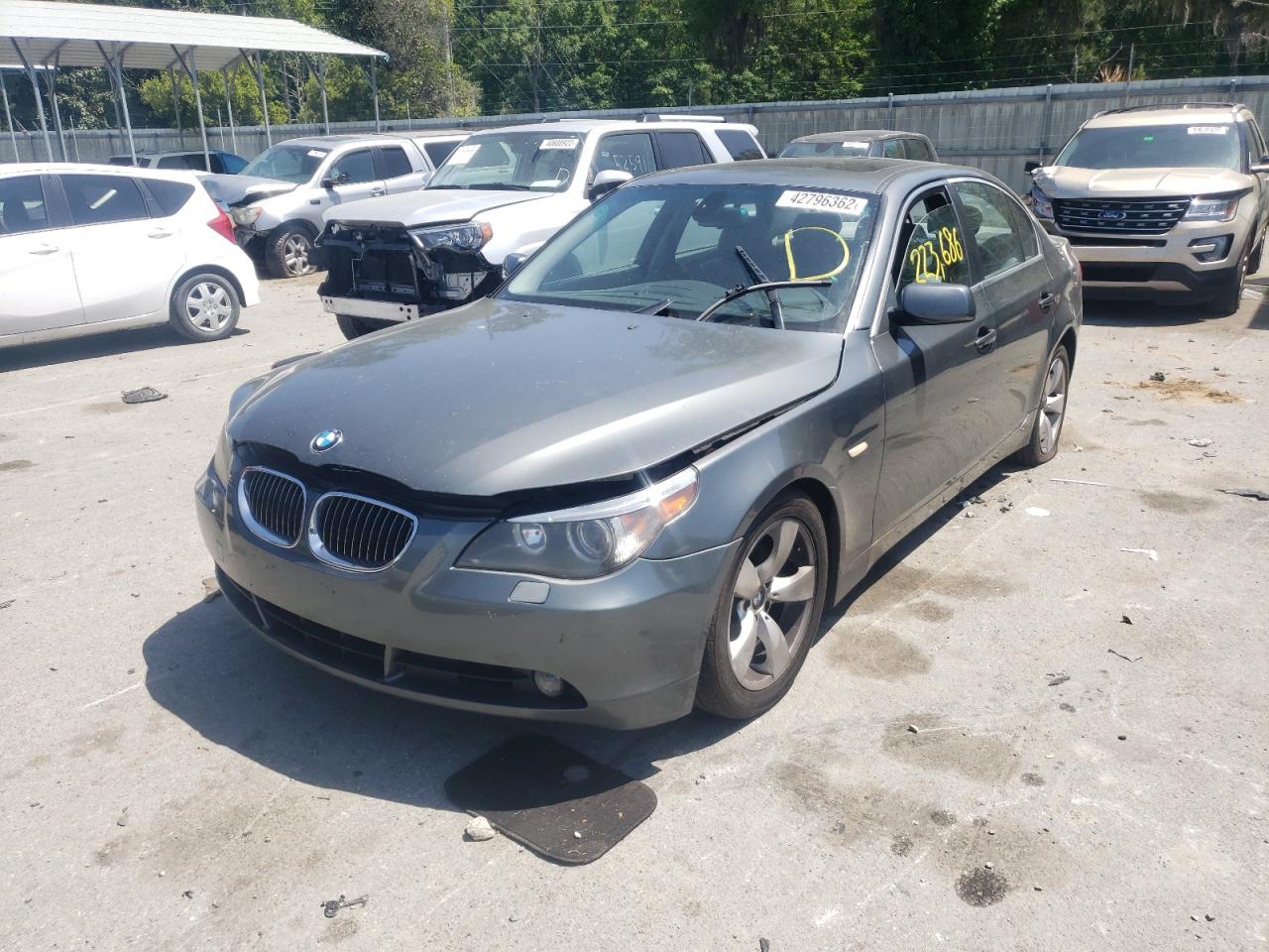 Photo 2 from auction – 2007 BMW 525 I with VIN WBANE53547CW68689