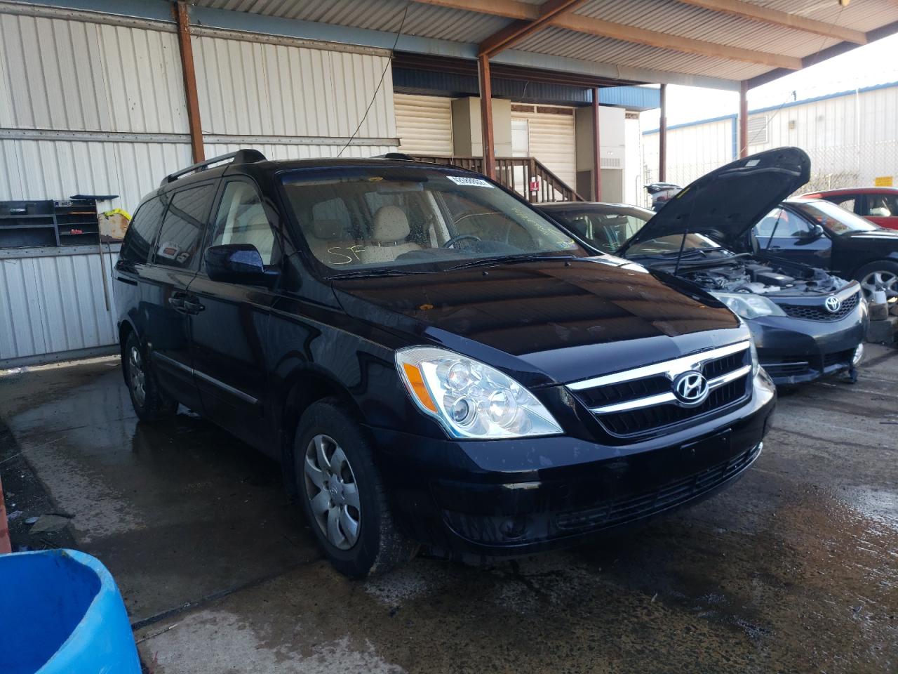 HYUNDAI ENTOURAGE 2008 with VIN KNDMC233986049961 - Photo from auction