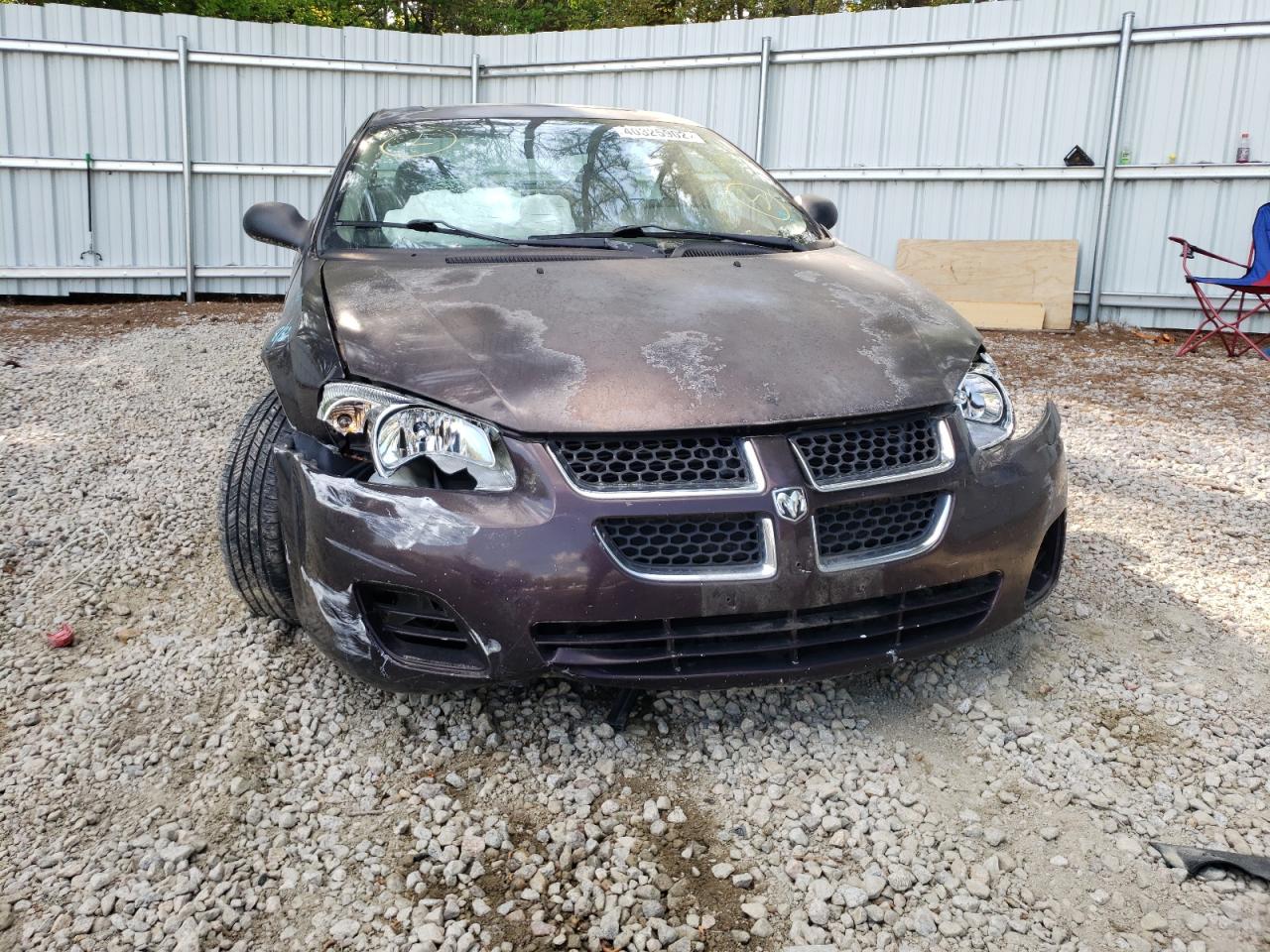 Photo 9 from auction – 2004 DODGE STRATUS SX with VIN 1B3EL46R84N320719