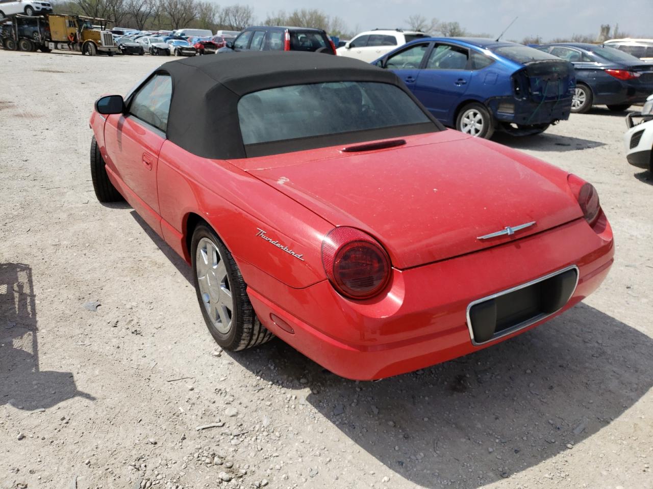Photo 3 from auction – 2003 FORD THUNDERBIR with VIN 1FAHP60A63Y103865