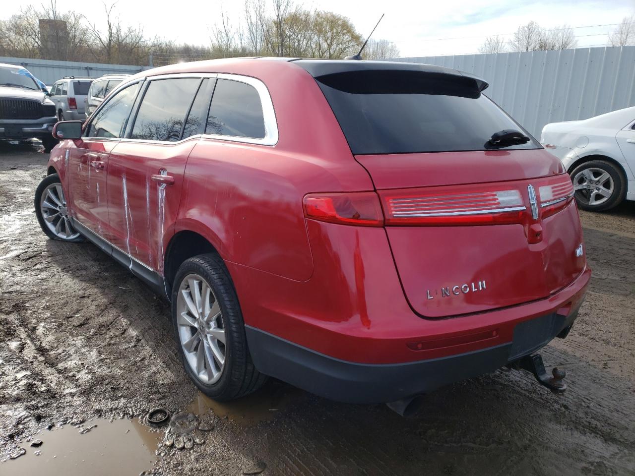 Photo 3 from auction – 2010 LINCOLN MKT with VIN 2LMHJ5AT1ABJ03367