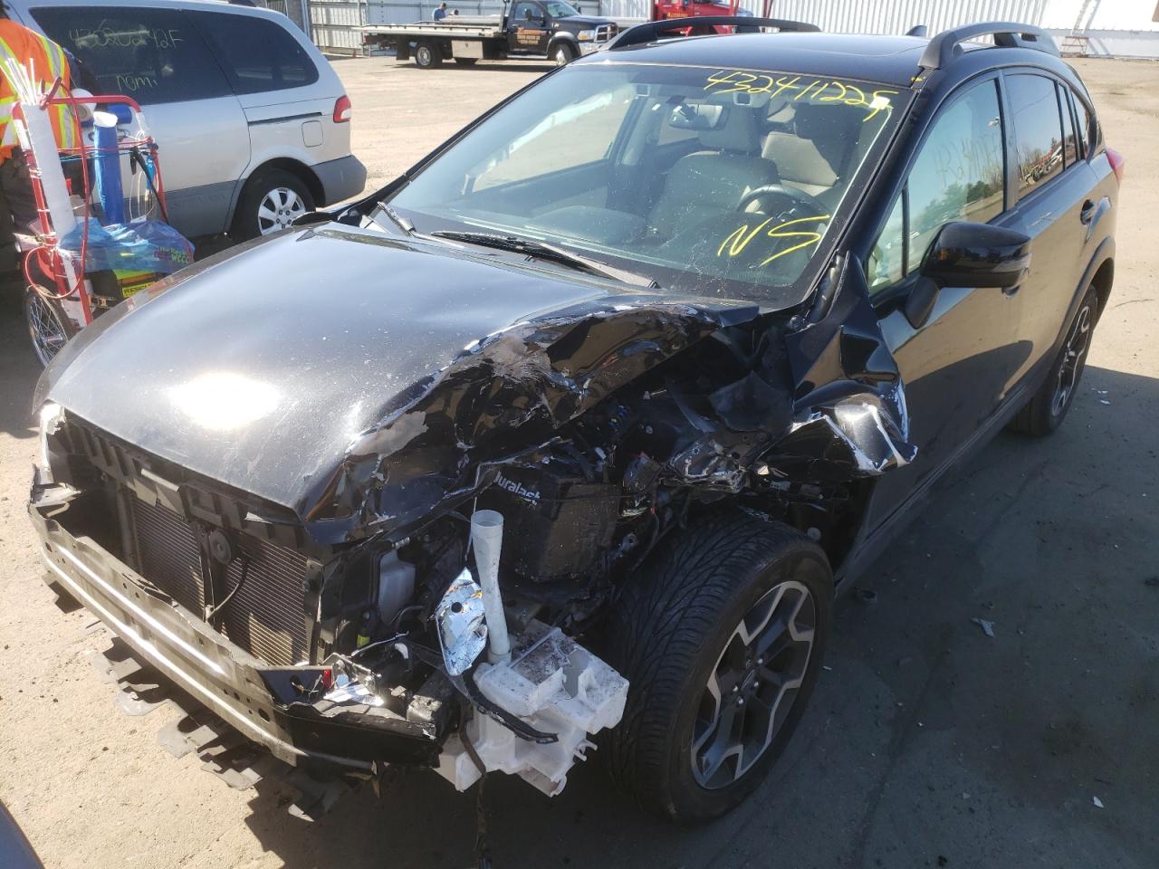 Photo 2 from auction – 2017 SUBARU CROSSTREK with VIN JF2GPANC4HH279549