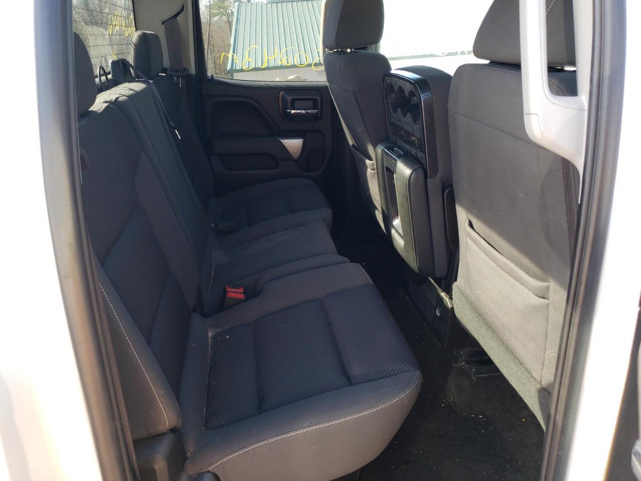 Photo 6 from auction – 2017 CHEVROLET SILVERADO with VIN 1GCVKREC2HZ265193