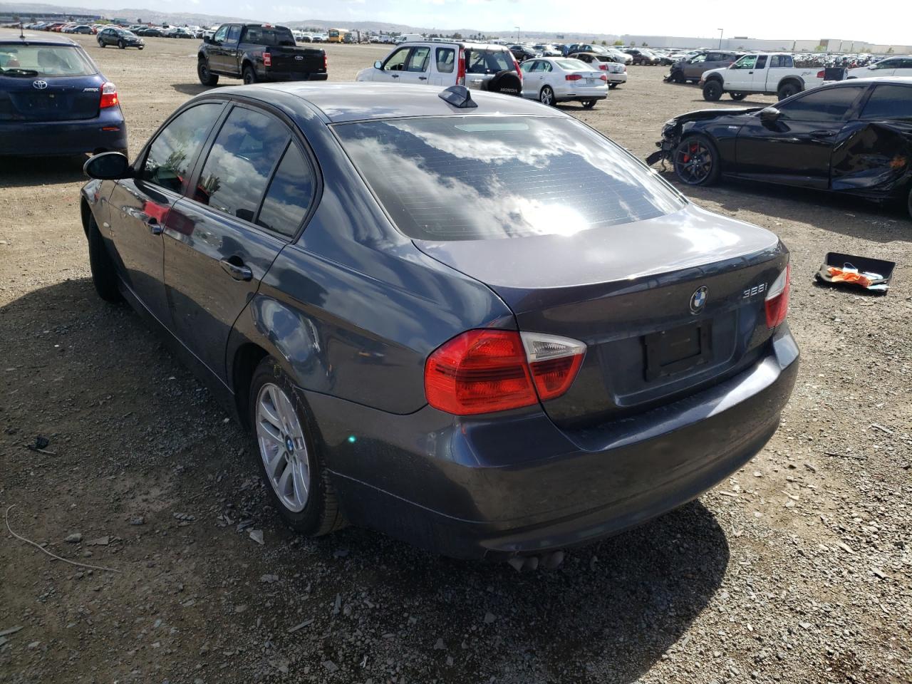 Photo 3 from auction – 2007 BMW 328 I SULE with VIN WBAVC53517FZ74110