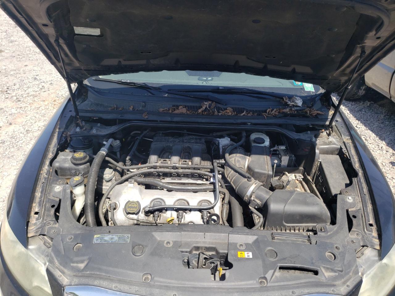Photo 7 from auction – 2011 FORD TAURUS SE with VIN 1FAHP2DW2BG156792