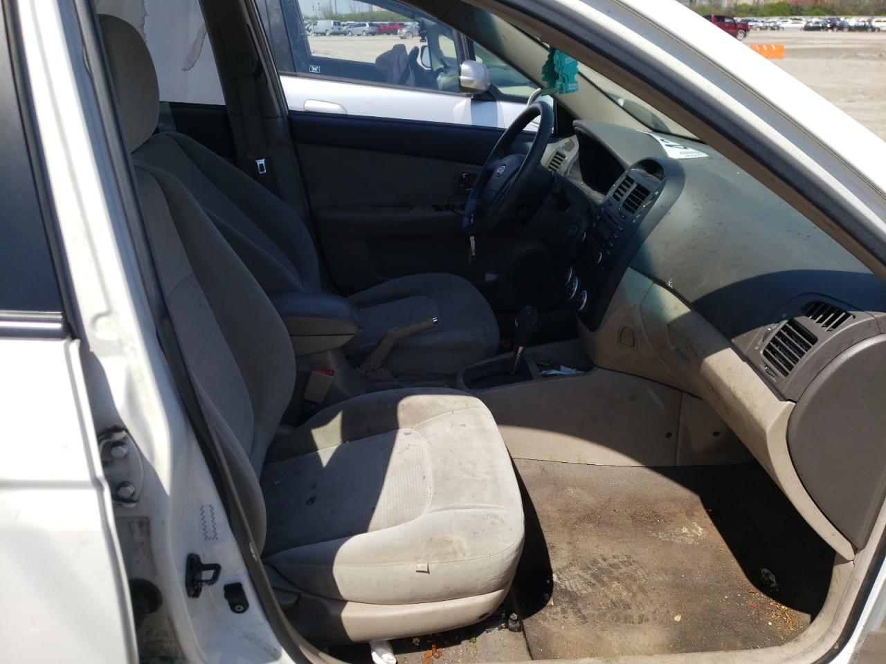 Foto 5 de la subasta – 2007 KIA SPECTRA EX con VIN KNAFE121575437848