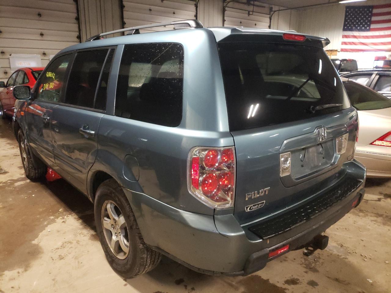 Photo 3 from auction – 2006 HONDA PILOT EX with VIN 2HKYF18616H500180