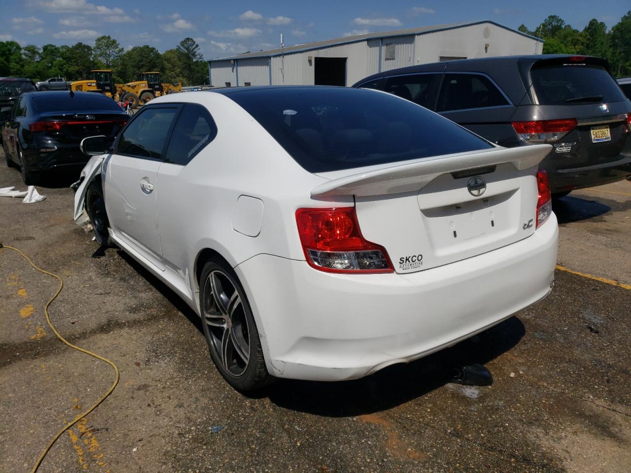 Photo 3 from auction – 2012 TOYOTA SCION TC with VIN JTKJF5C77C3041276