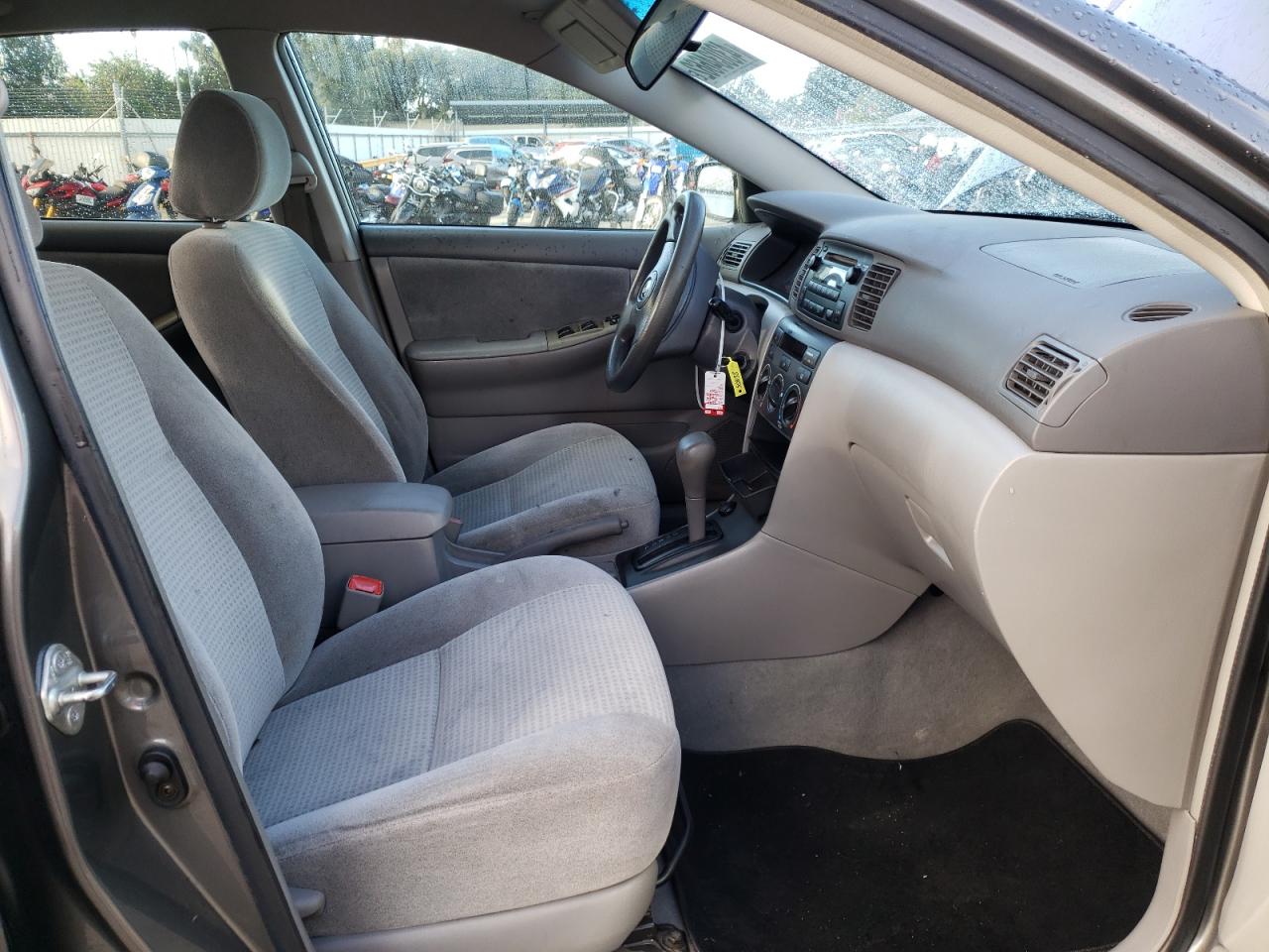 Photo 5 from auction – 2006 TOYOTA COROLLA CE with VIN 2T1BR32E76C568138