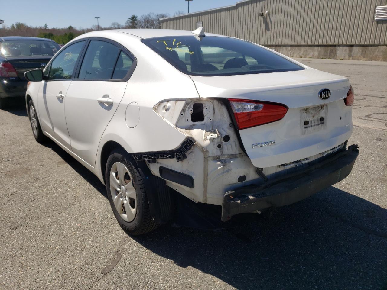Photo 3 from auction – 2014 KIA FORTE LX with VIN KNAFK4A68E5087152