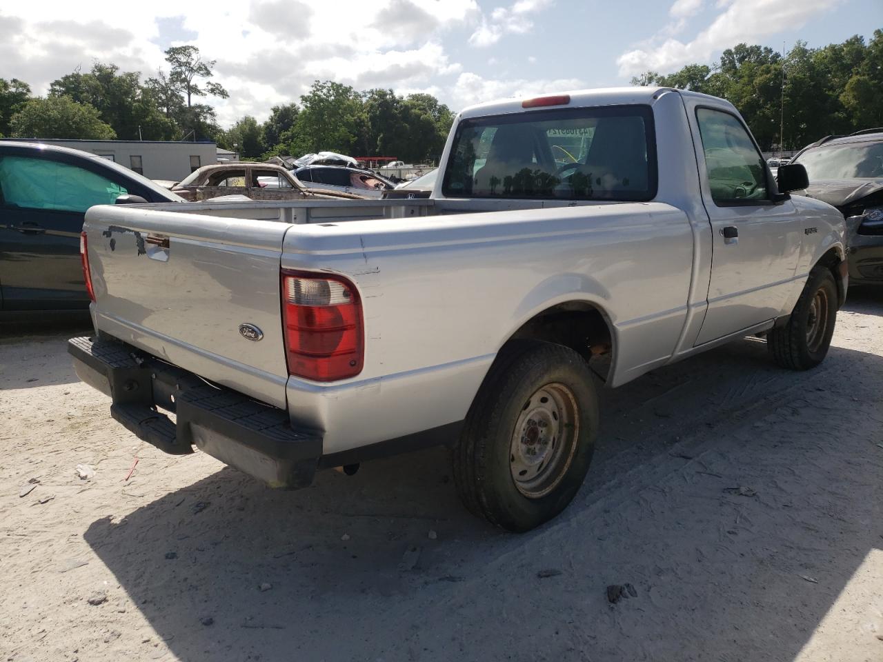 Photo 4 from auction – 2004 FORD RANGER with VIN 1FTYR10D94PB25464
