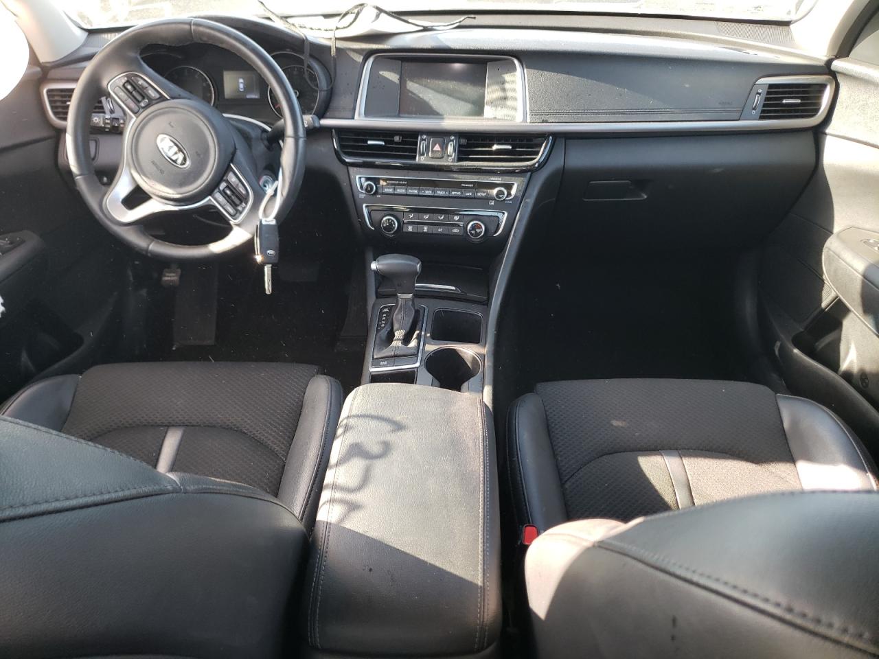 Photo 9 from auction – 2018 KIA OPTIMA LX with VIN 5XXGT4L31JG238202