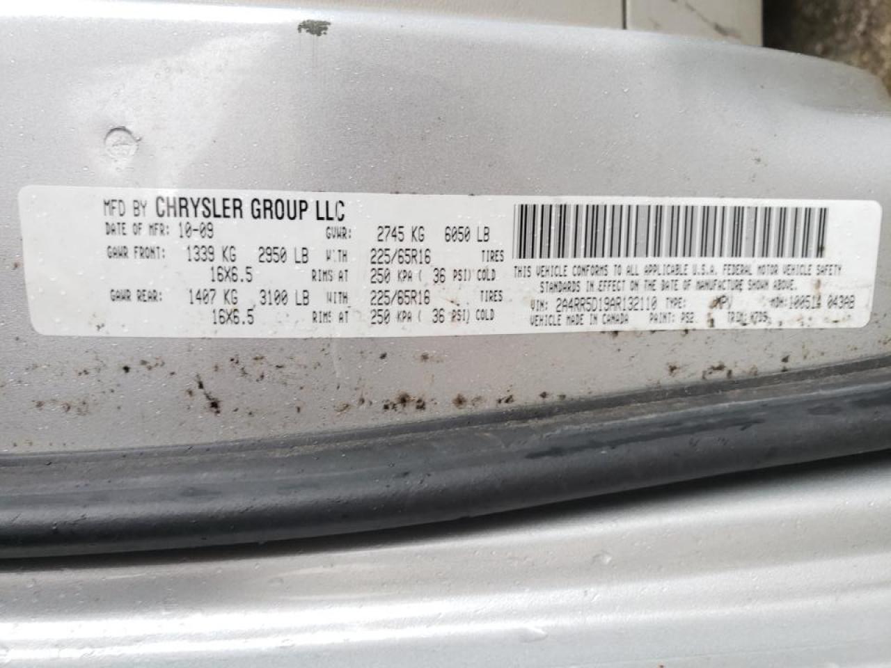 Photo 10 from auction – 2010 CHRYSLER TOWN & COU with VIN 2A4RR5D19AR132110