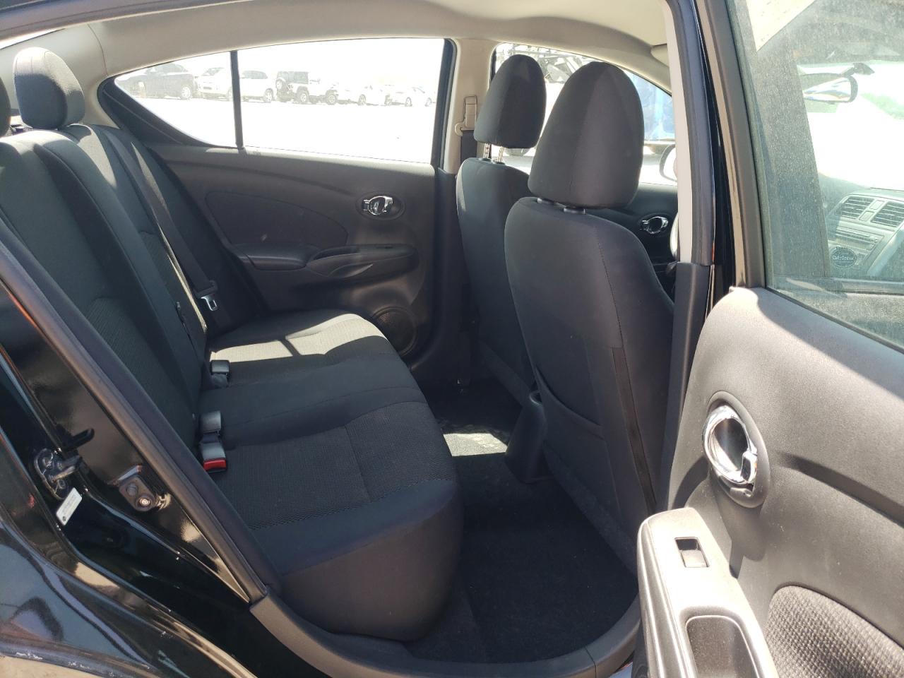 Photo 6 from auction – 2013 NISSAN VERSA S with VIN 3N1CN7AP8DL842809