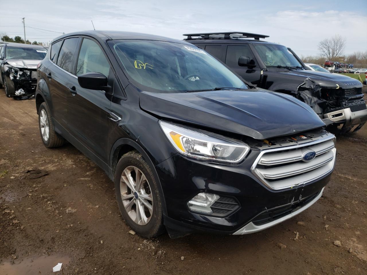 Photo 1 from auction – 2019 FORD ESCAPE SE with VIN 1FMCU0GD3KUB81872