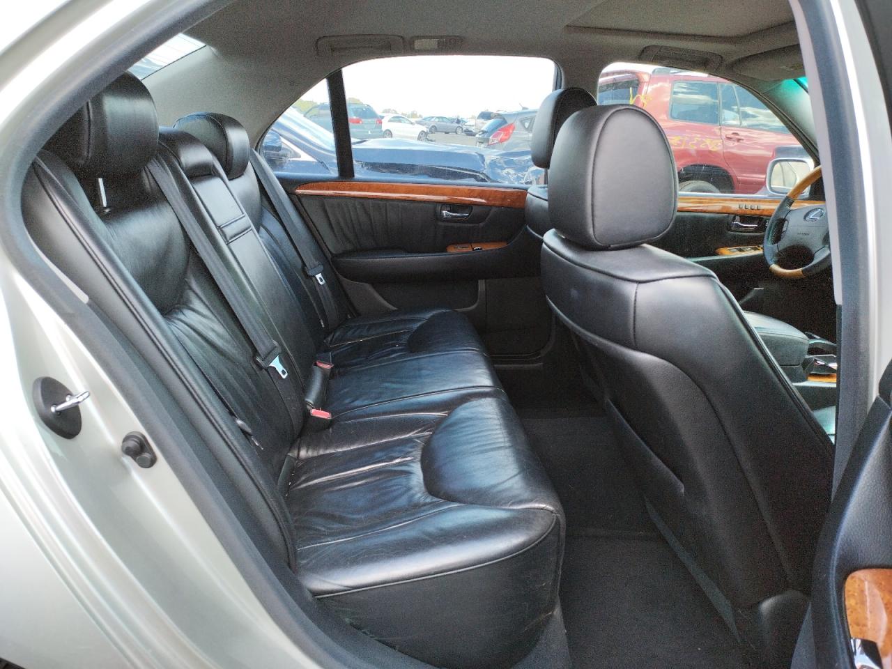 Photo 6 from auction – 2002 LEXUS LS 430 with VIN JTHBN30F120076263