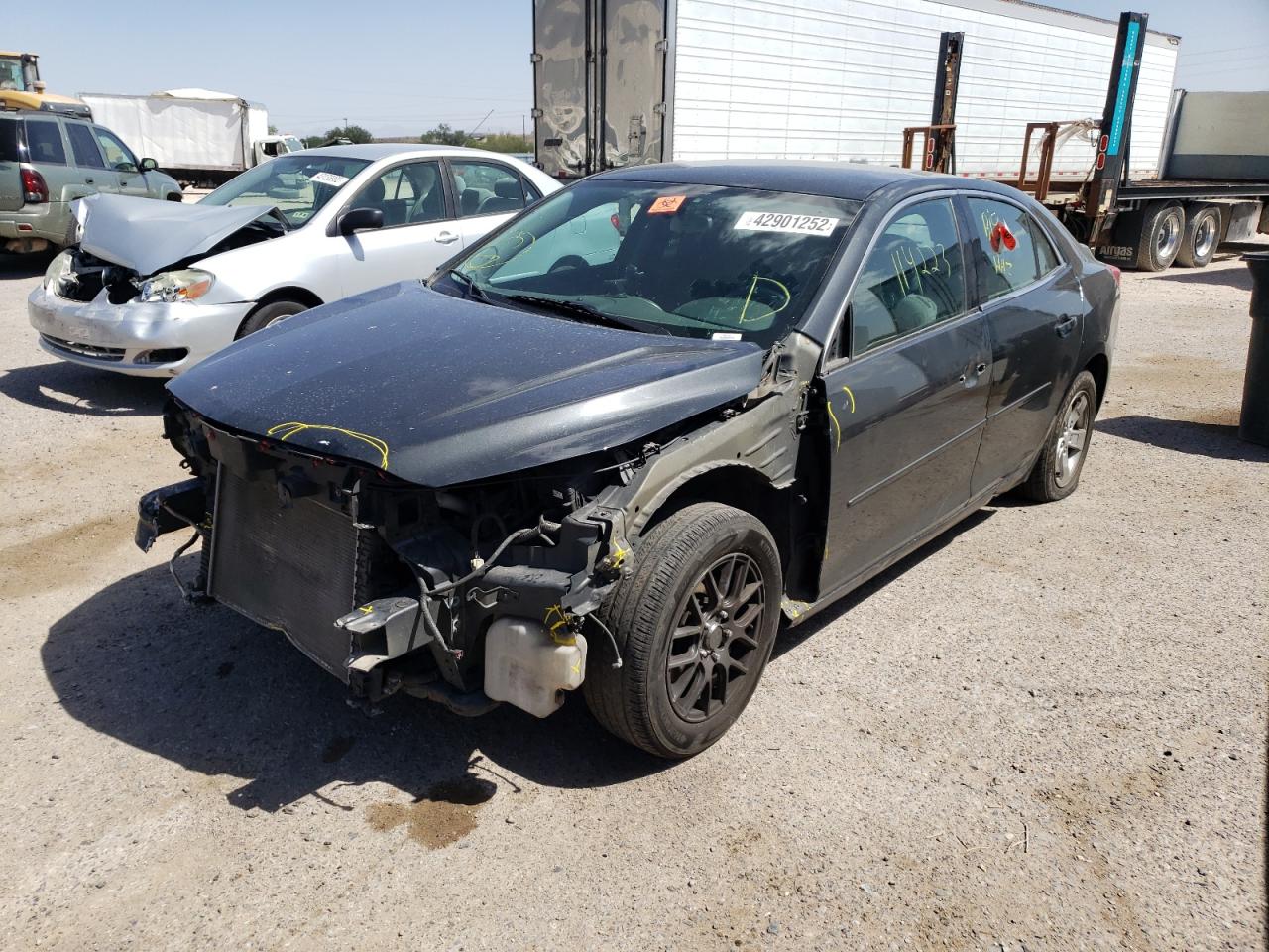 Photo 2 from auction – 2014 CHEVROLET MALIBU LS with VIN 1G11B5SLXEF151251