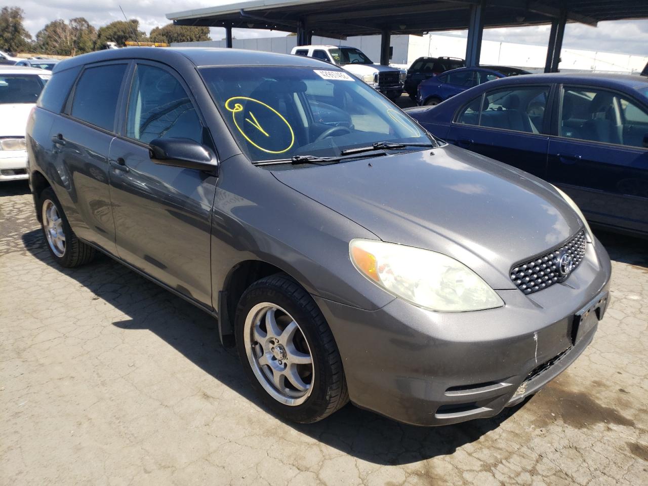 TOYOTA MATRIX 2004 with VIN 2T1LR32E14C204427 - Photo from auction
