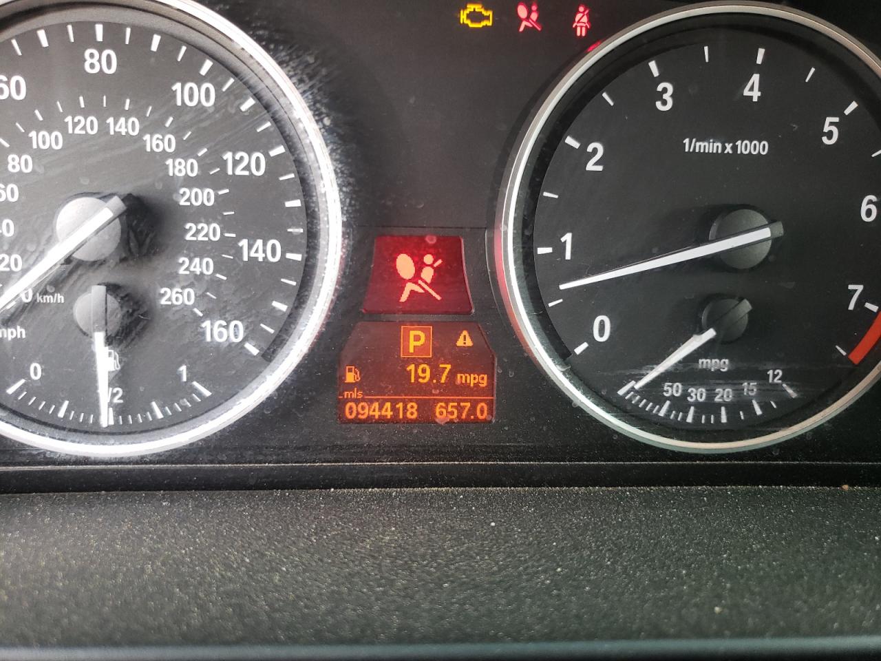 Photo 8 from auction – 2009 BMW 528 XI with VIN WBANV13519C153354