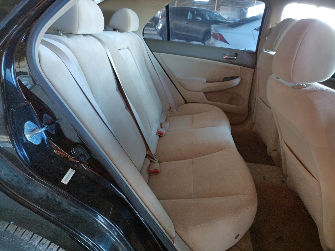 Photo 6 from auction – 2007 HONDA ACCORD SE with VIN JHMCM56307C007778