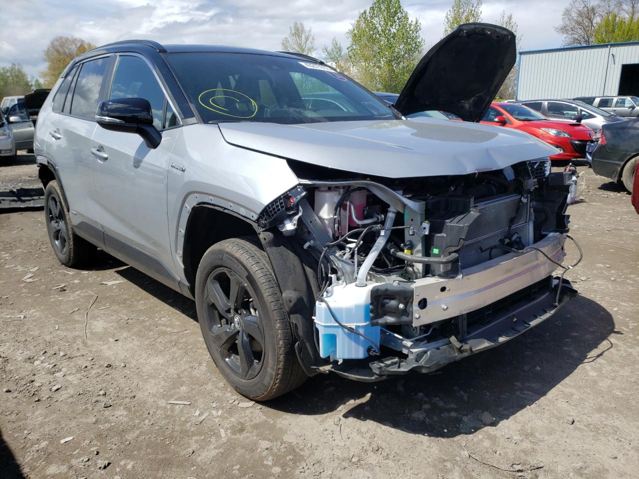Photo 1 from auction – 2020 TOYOTA RAV4 XSE with VIN 2T3EWRFV7LW060093