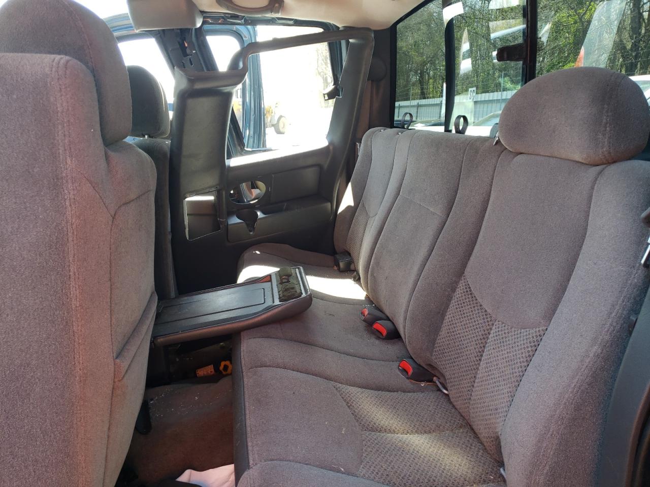 Photo 6 from auction – 2007 CHEVROLET SILVERADO with VIN 1GCEK19B77Z137551