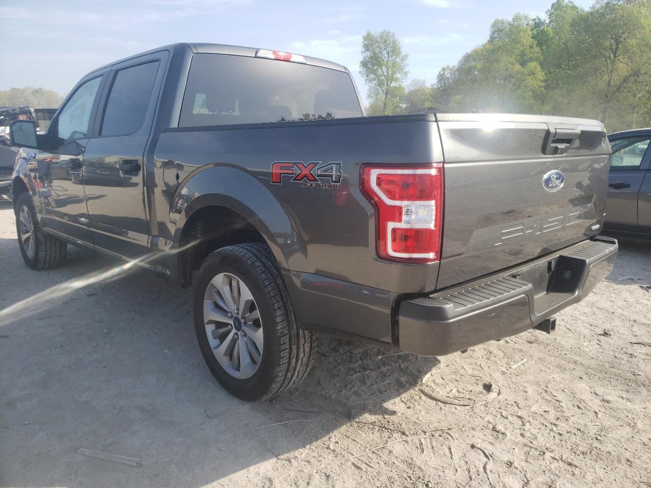 Photo 3 from auction – 2018 FORD F150 SUPER with VIN 1FTEW1EP0JFA28069