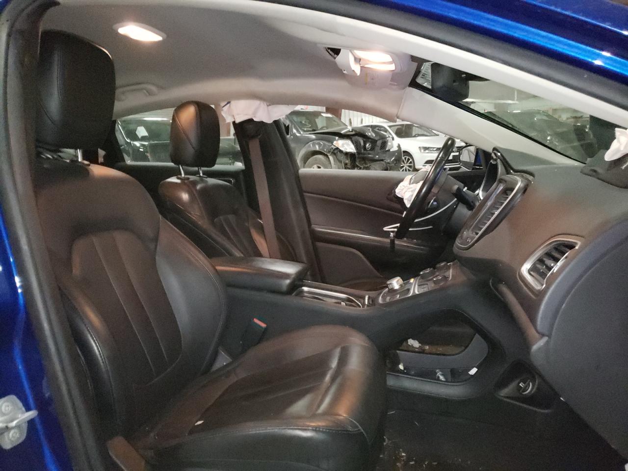 Photo 5 from auction – 2015 CHRYSLER 200 C with VIN 1C3CCCEG6FN560388