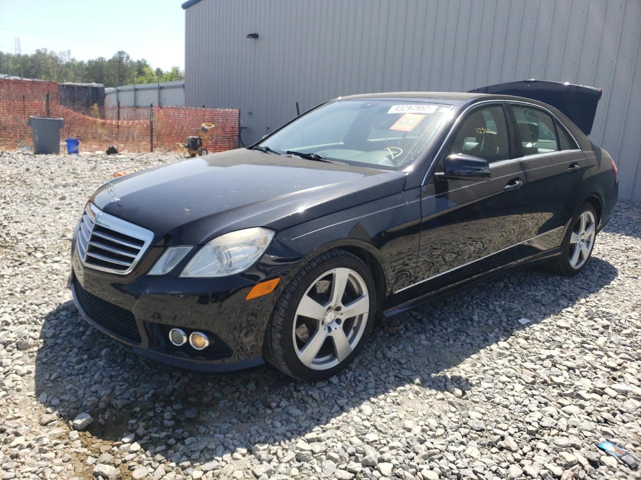 Photo 2 from auction – 2010 MERCEDES-BENZ E 350 with VIN WDDHF5GB5AA109593