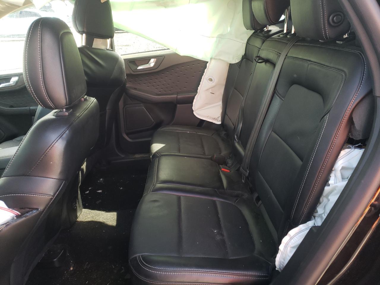 Photo 6 from auction – 2020 FORD ESCAPE TIT with VIN 1FMCU9J94LUB19892