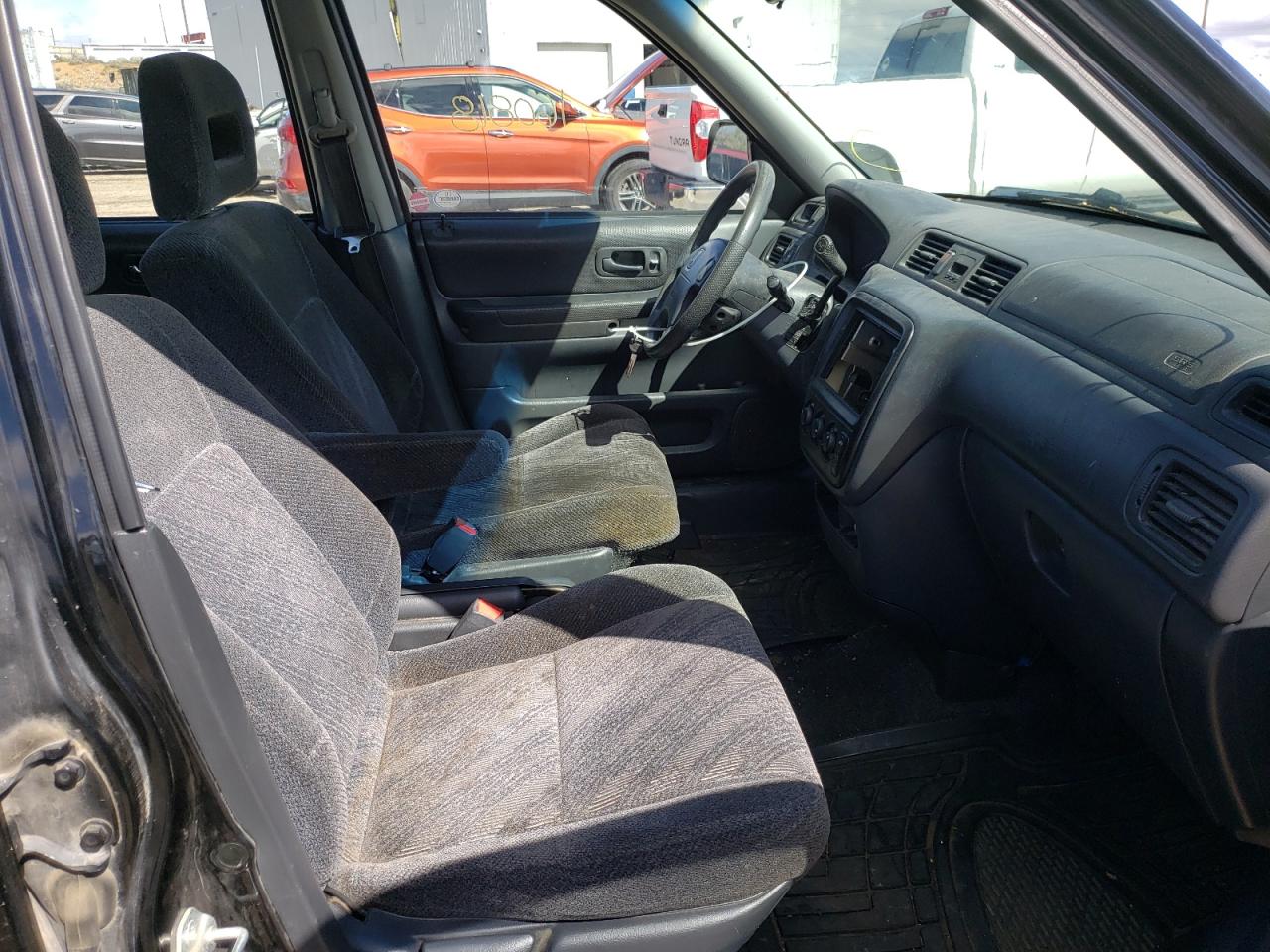 Photo 5 from auction – 2001 HONDA CR-V EX with VIN JHLRD18691S020914