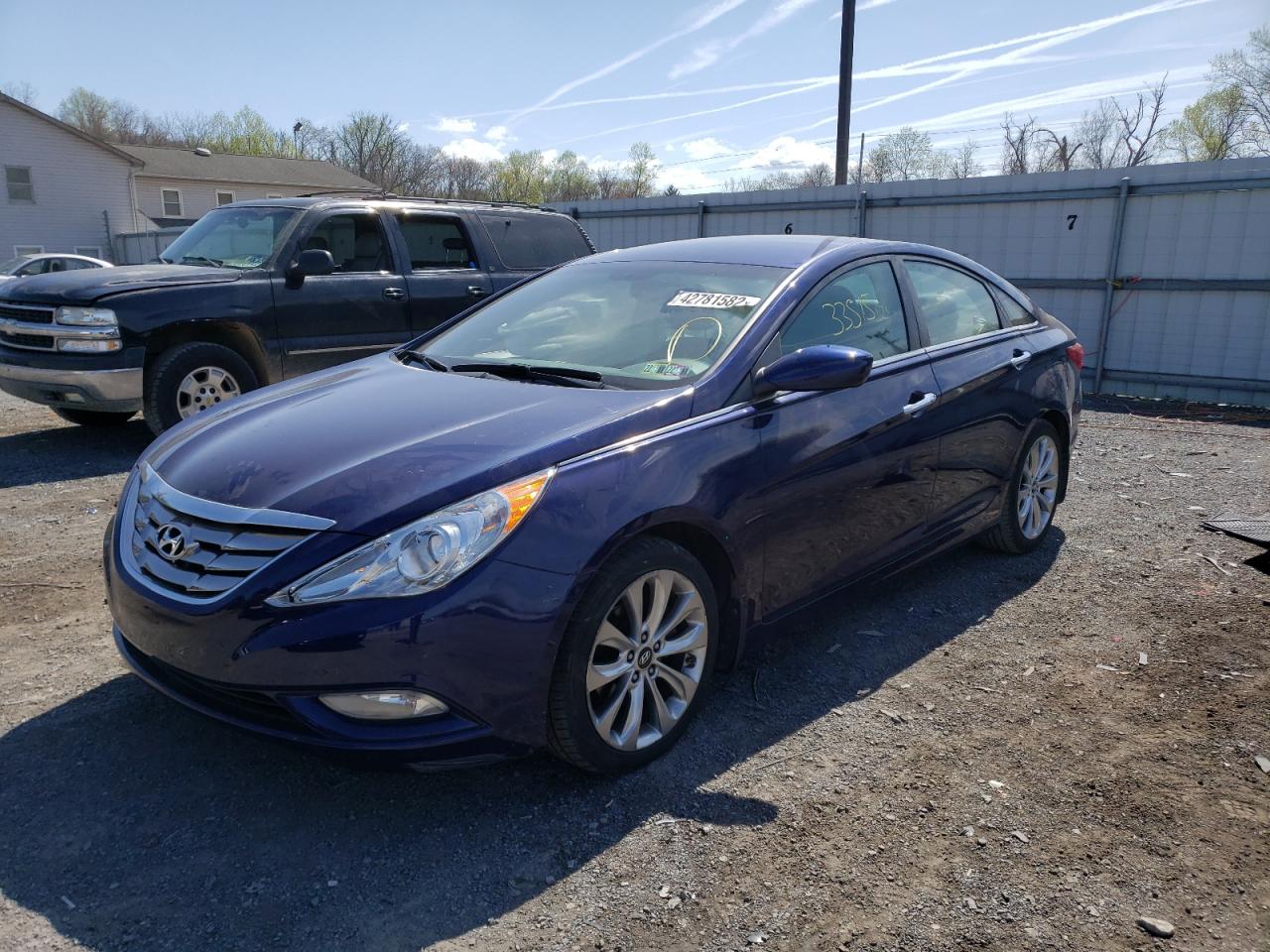 Photo 2 from auction – 2013 HYUNDAI SONATA SE with VIN 5NPEC4AC7DH583348