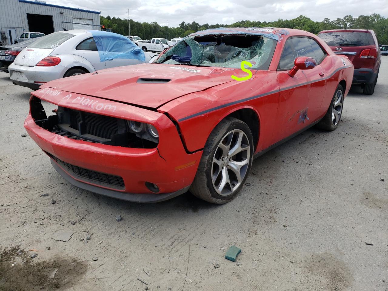 Photo 2 from auction – 2015 DODGE CHALLENGER with VIN 2C3CDZBG3FH700569
