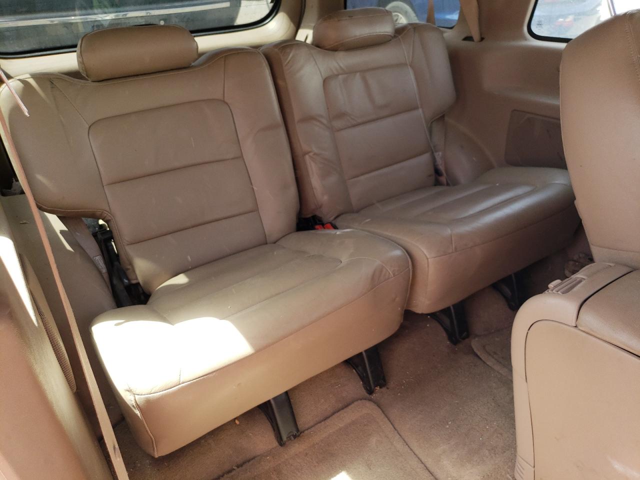 Photo 6 from auction – 2001 FORD EXPLORER S with VIN 1FMYU70E61UA99649