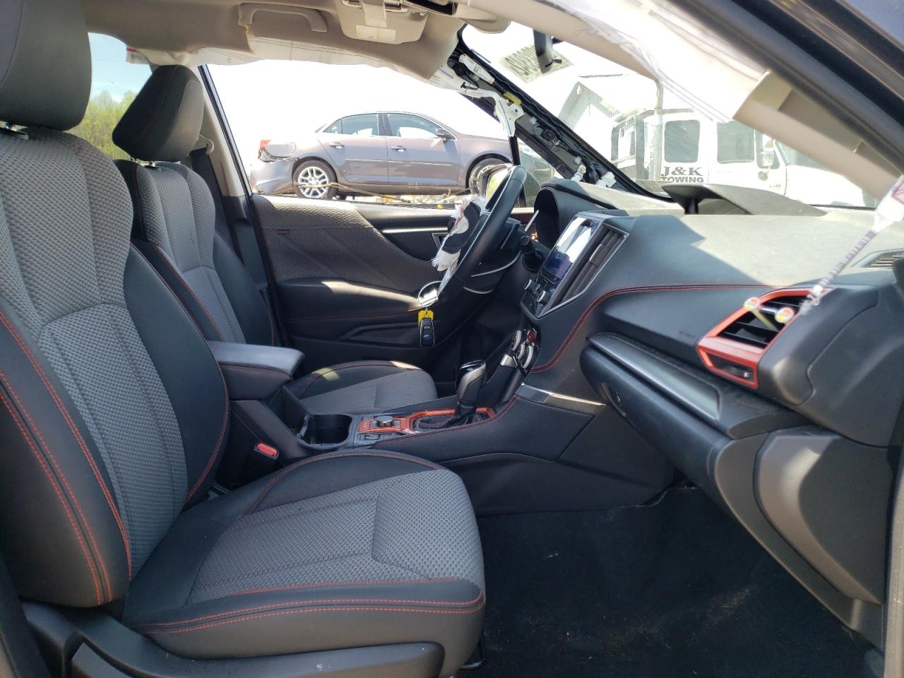 Photo 5 from auction – 2019 SUBARU FORESTER S with VIN JF2SKAPC3KH514181