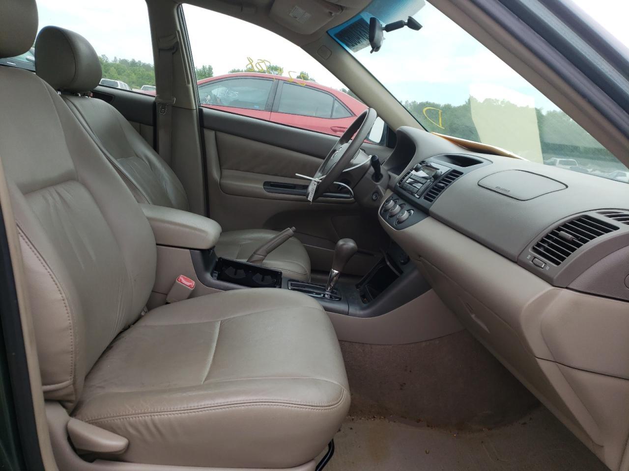Photo 5 from auction – 2005 TOYOTA CAMRY LE with VIN 4T1BE30K85U027486