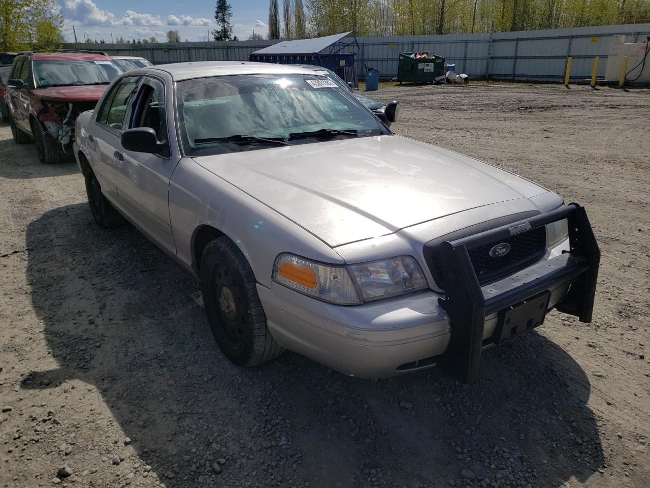 Photo 1 from auction – 2011 FORD CROWN VICT with VIN 2FABP7BV7BX158058